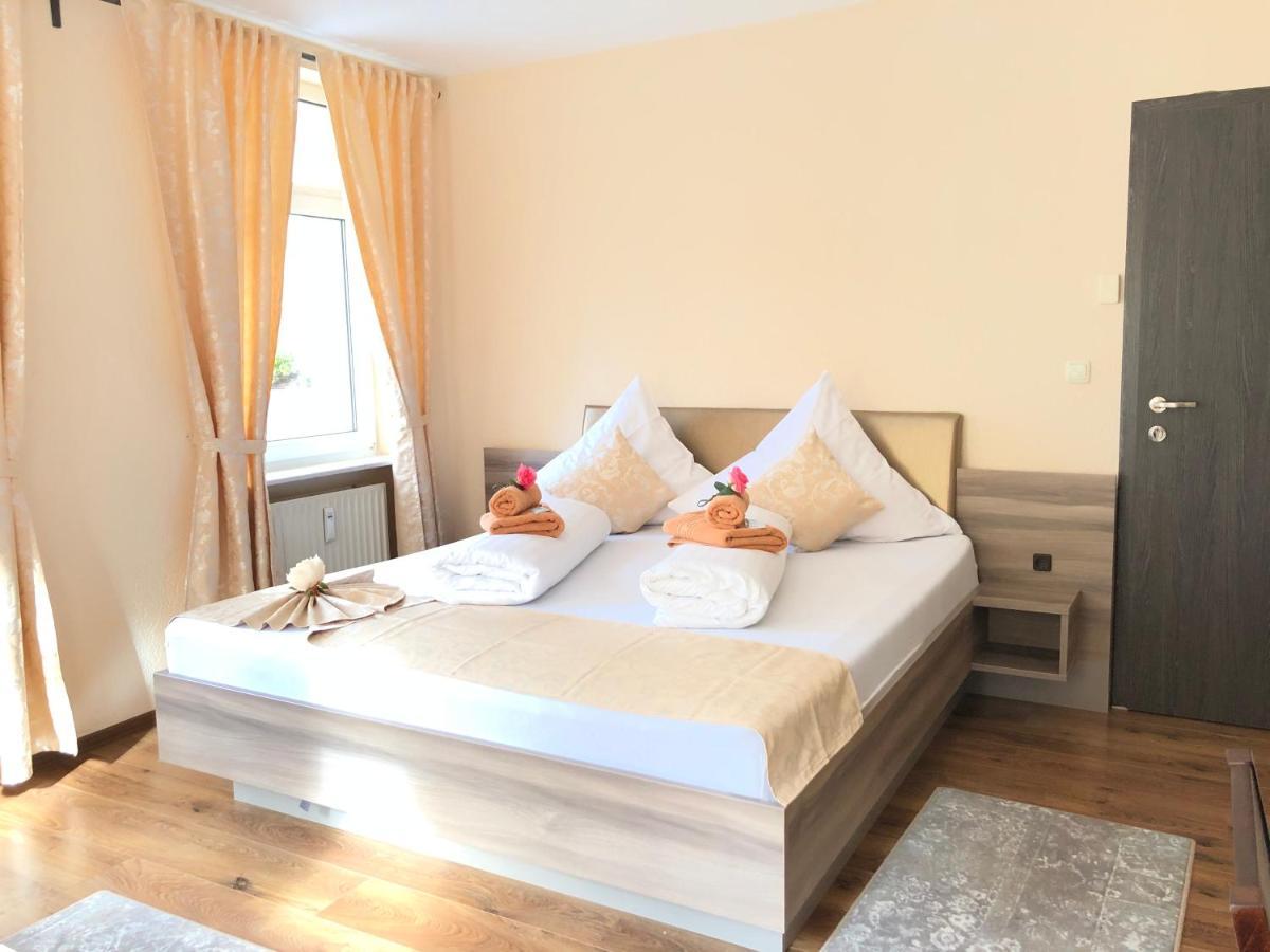 Adorf Pension Goldenes Vogtland מראה חיצוני תמונה