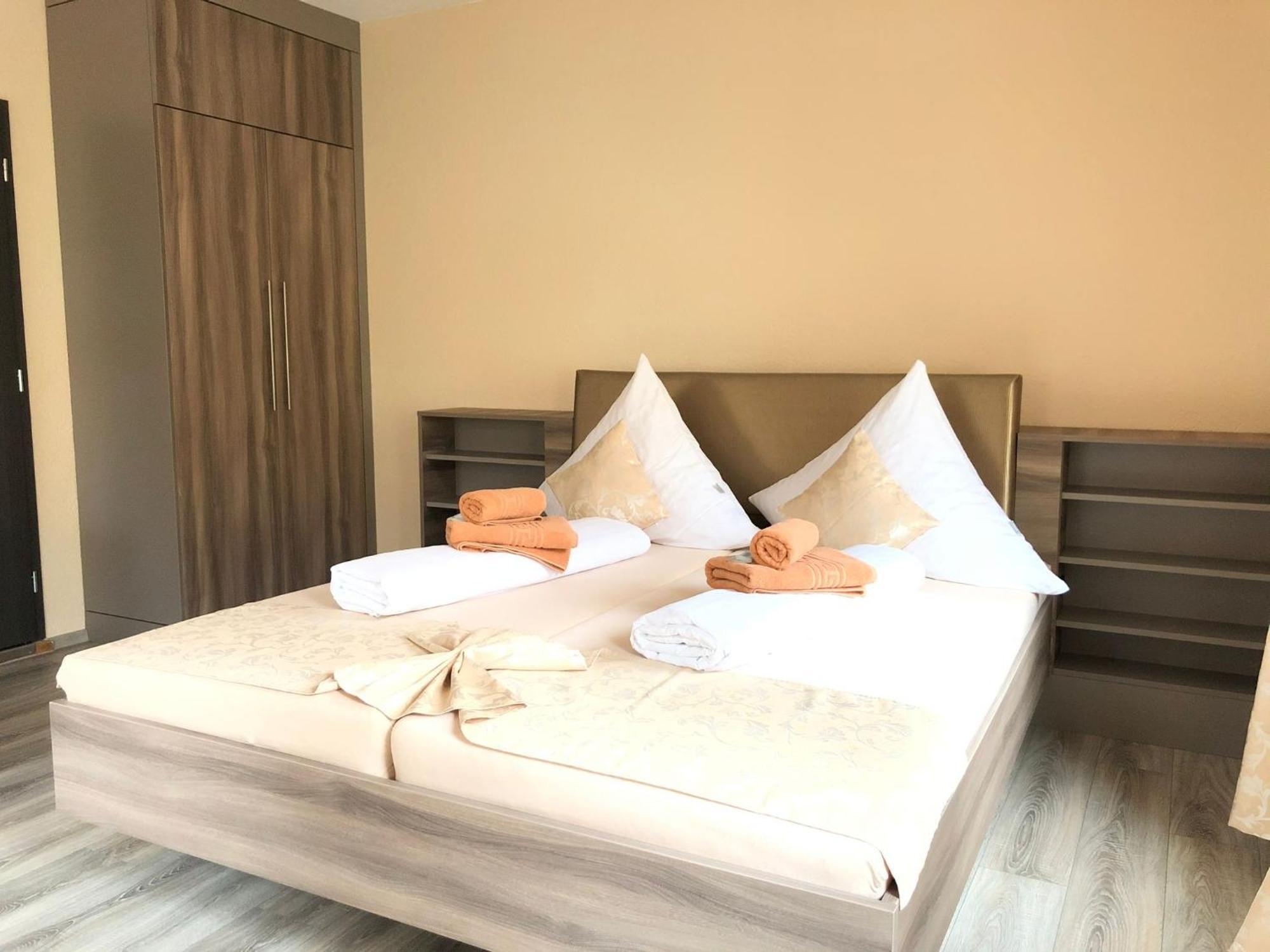 Adorf Pension Goldenes Vogtland מראה חיצוני תמונה